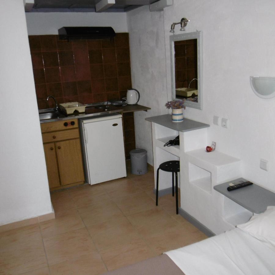 Skyros Koxilas Studios Exterior photo