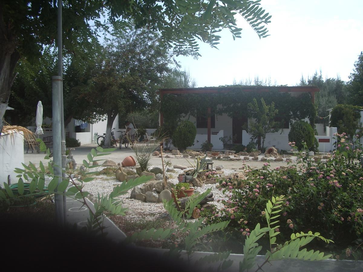 Skyros Koxilas Studios Exterior photo