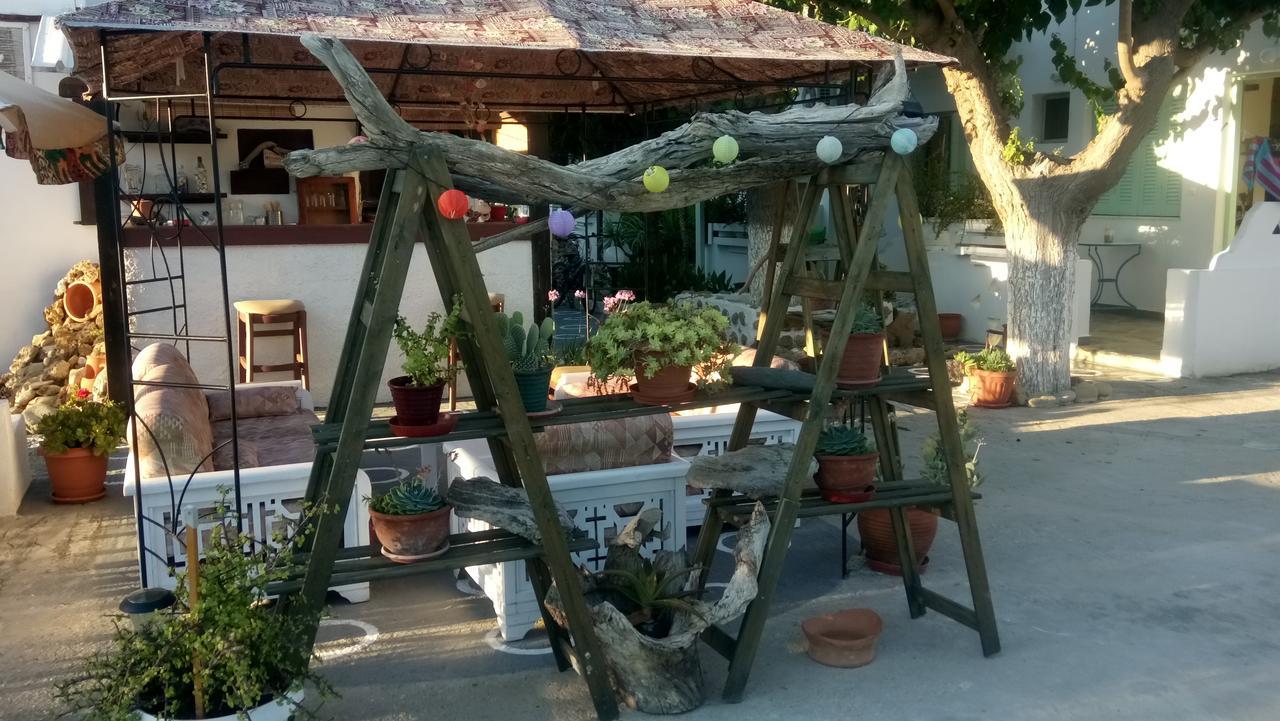 Skyros Koxilas Studios Exterior photo
