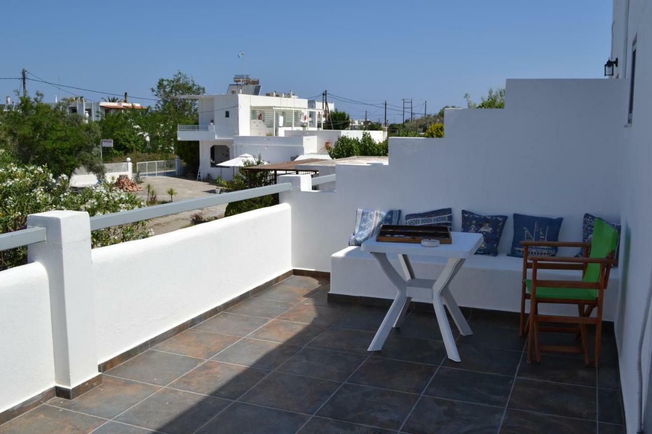 Skyros Koxilas Studios Exterior photo